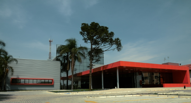 Centro Tecnológico Positivo Centro Tecnológico Positivo